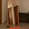 Espejo Arqueado Marco en Herrería Pie De Apoyo 180cm x 70cm Con Luz Led Neón - Imagen 3